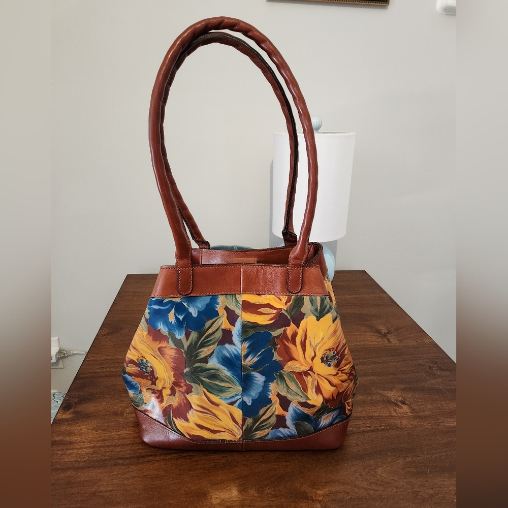Patricia Nash Convertible Leather Tote